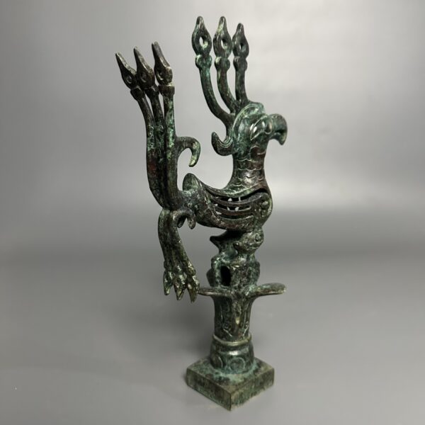 Sanxingdui Divine Bird