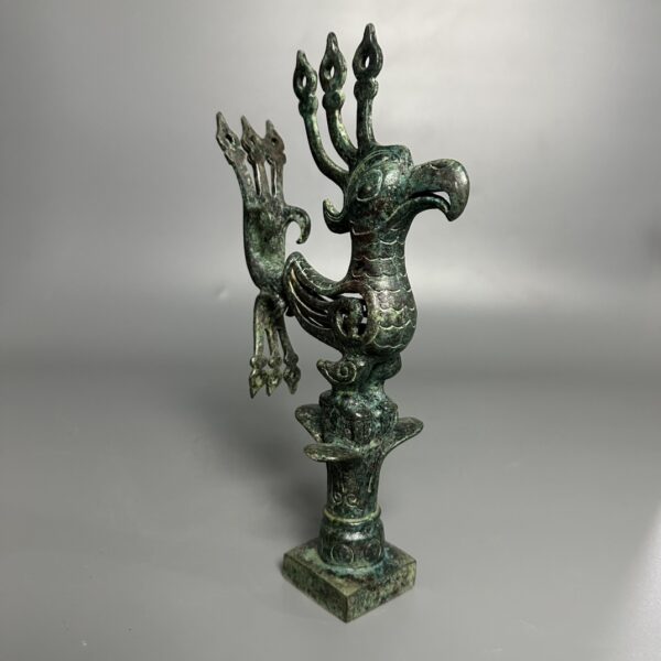 Sanxingdui Divine Bird